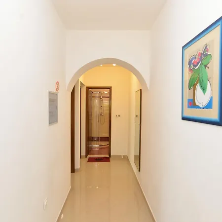 Silvano 1640 * Rabac