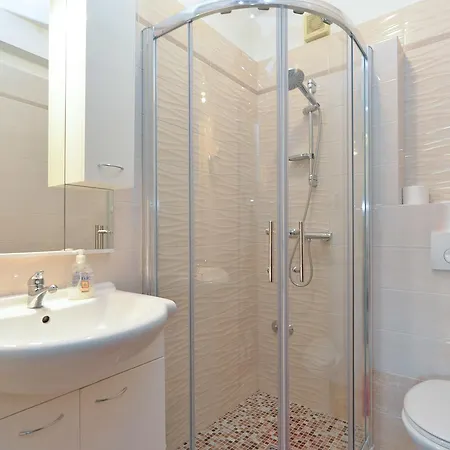Silvano 1640 Apartamento *